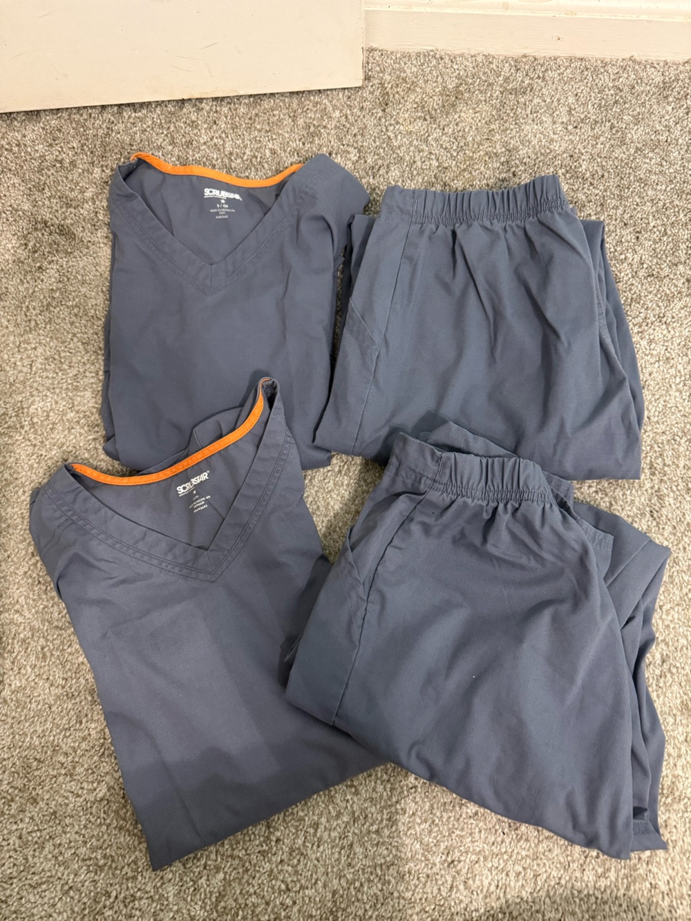 Scrubstar Grey Set (2)